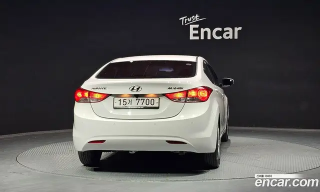 Hyundai Avante 2011 1.6 автомат (гидро), миниатюра 4 Hyundai Avante 2011 1.6 автомат (гидро), миниатюра 4