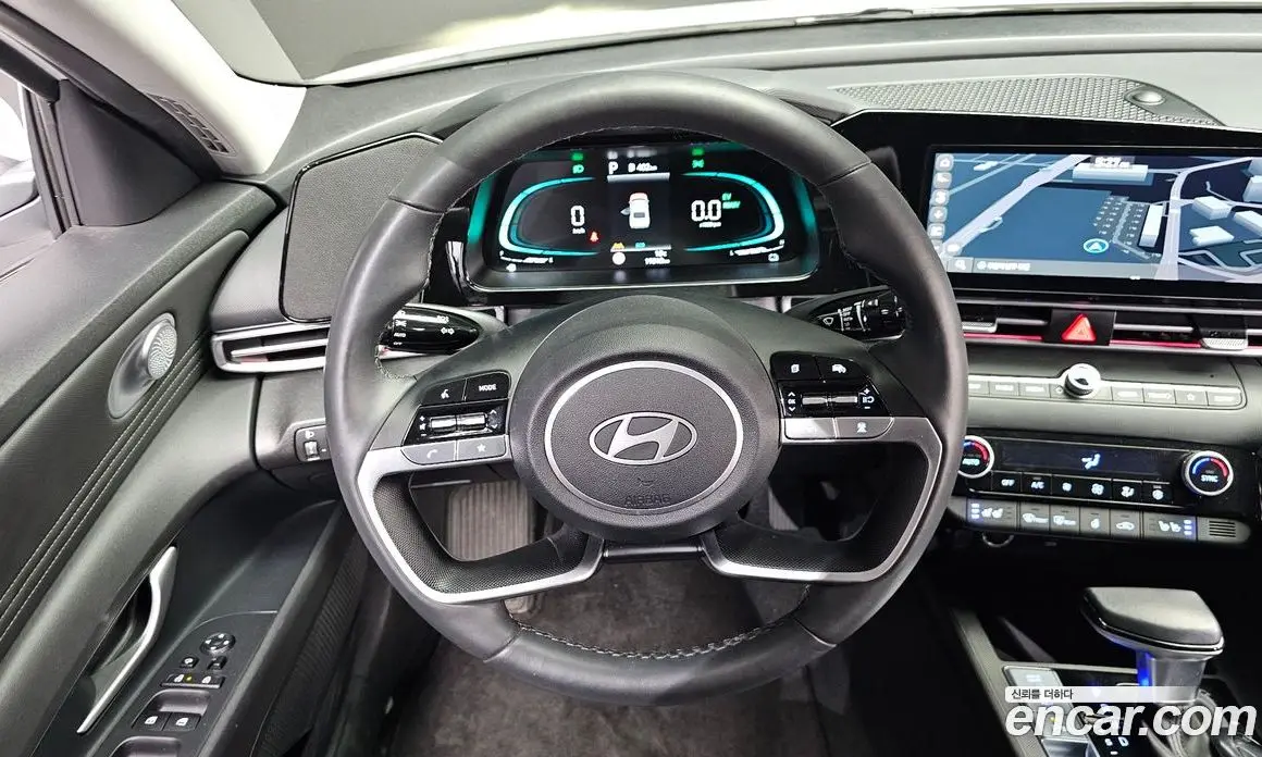 Hyundai Avante 2024 1.6 автомат (гидро), фото 19