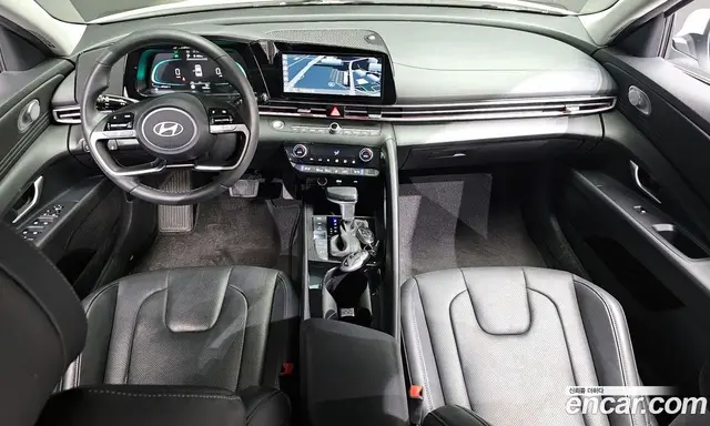 Hyundai Avante 2024 1.6 автомат (гидро), миниатюра 10