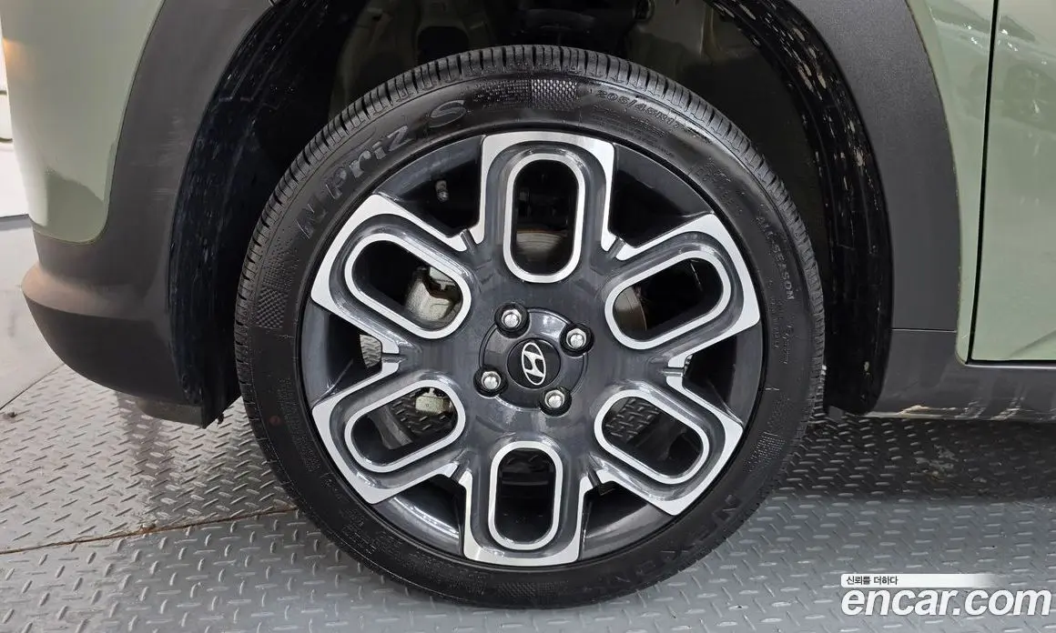 Hyundai Casper 2024 1.0 автомат (гидро), фото 4