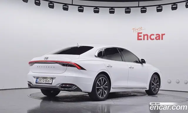 Hyundai Grandeur 2021 2.5 автомат (гидро), миниатюра 2