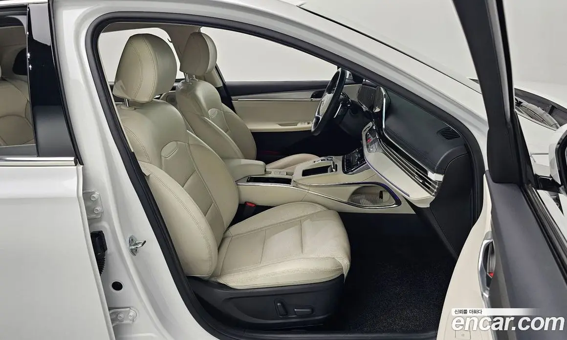 Hyundai Grandeur 2021 2.5 автомат (гидро), фото 16