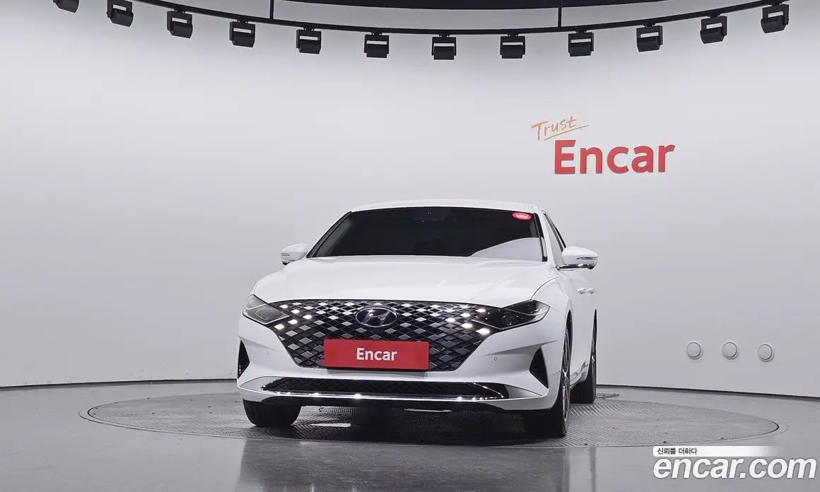 Hyundai Grandeur 2021 2.5 автомат (гидро), фото 3