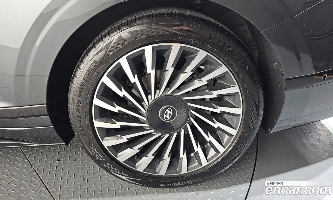 Hyundai Grandeur 2022 2.5 автомат (гидро), фото 6 Hyundai Grandeur 2022 2.5 автомат (гидро), фото 6