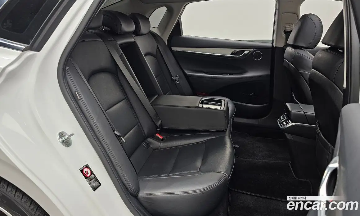 Hyundai Grandeur 2022 3.0 автомат (гидро), фото 16