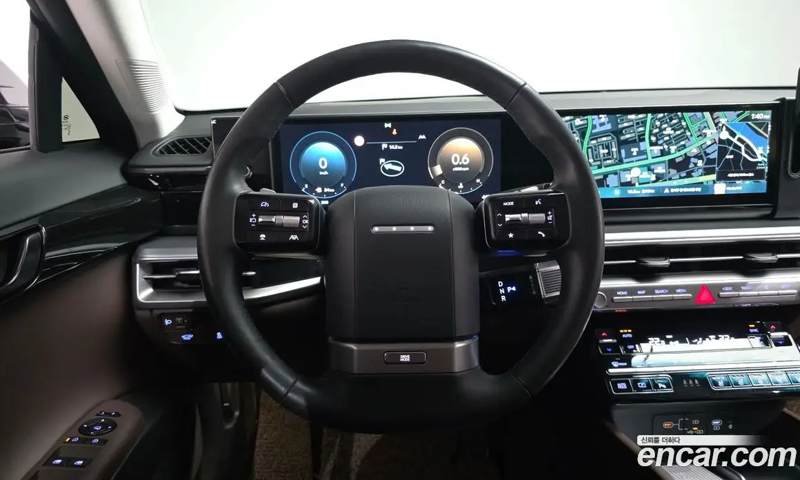 Hyundai Grandeur 2023 2.5 автомат (гидро), фото 18