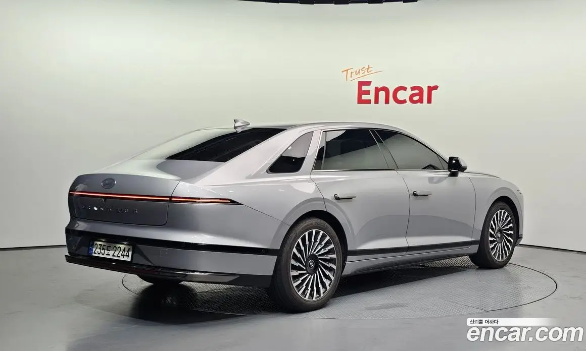 Hyundai Grandeur 2023 1.6 автомат (гидро), фото 2 Hyundai Grandeur 2023 1.6 автомат (гидро), фото 2