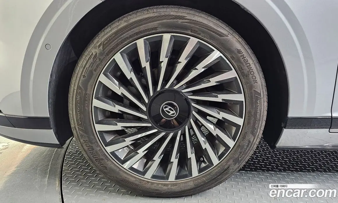 Hyundai Grandeur 2023 1.6 автомат (гидро), фото 5 Hyundai Grandeur 2023 1.6 автомат (гидро), фото 5