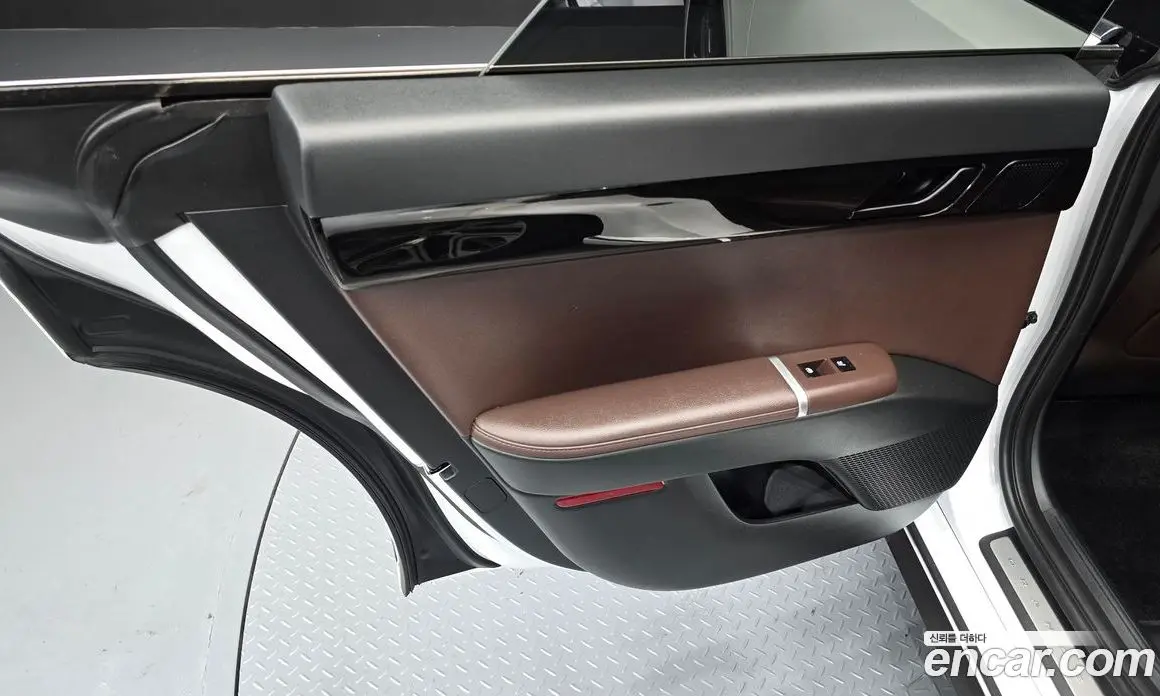 Hyundai Grandeur 2023 1.6 автомат (гидро), фото 15 Hyundai Grandeur 2023 1.6 автомат (гидро), фото 15
