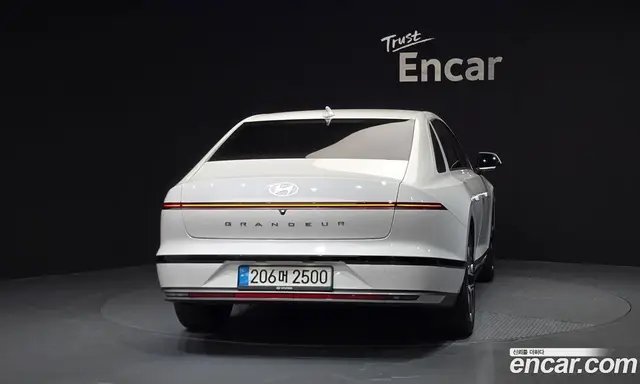 Hyundai Grandeur 2023 1.6 автомат (гидро), миниатюра 4 Hyundai Grandeur 2023 1.6 автомат (гидро), миниатюра 4