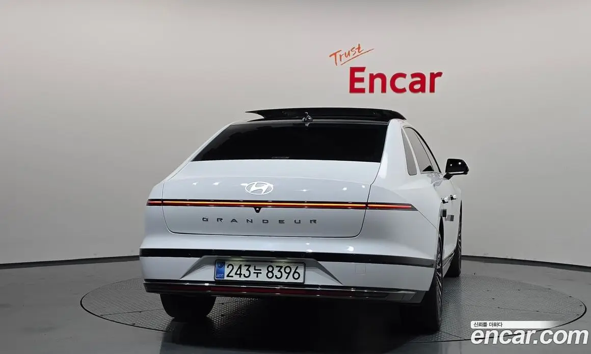 Hyundai Grandeur 2025 1.6 автомат (гидро), фото 4 Hyundai Grandeur 2025 1.6 автомат (гидро), фото 4