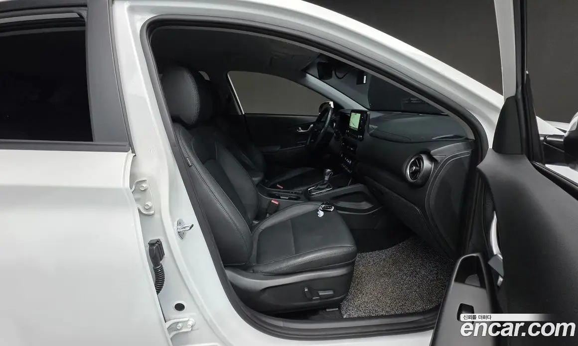 Hyundai Kona 2021 2.0 автомат (гидро), фото 13