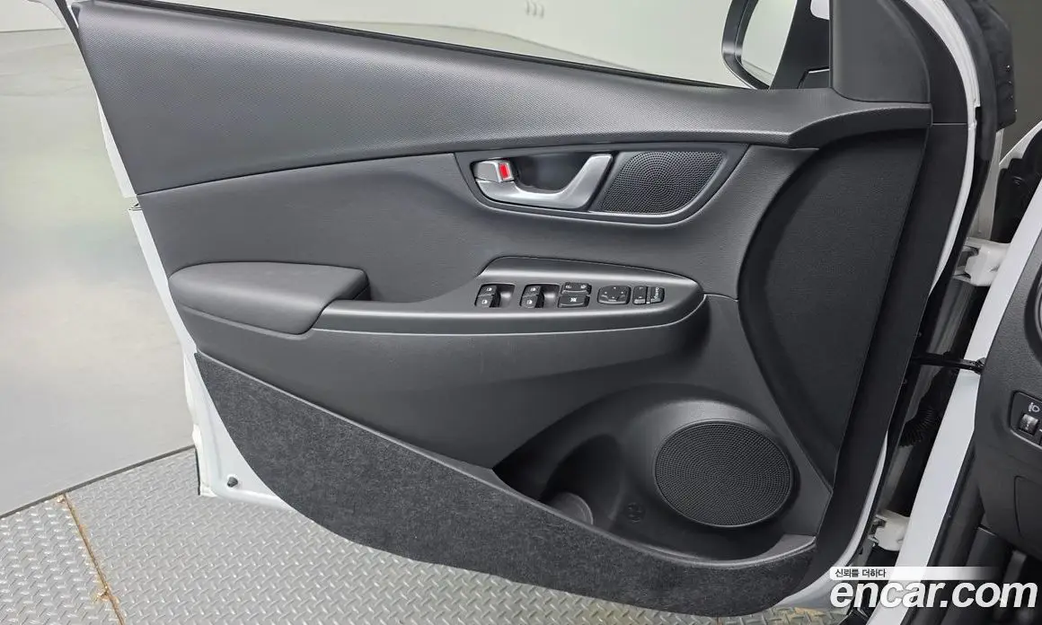 Hyundai Kona 2021 2.0 автомат (гидро), фото 14