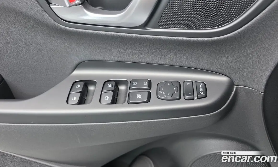 Hyundai Kona 2021 2.0 автомат (гидро), фото 17