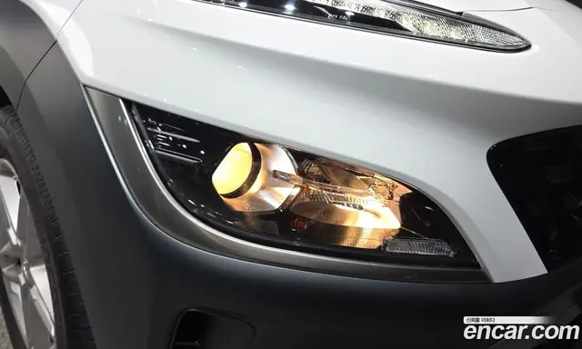 Hyundai Kona 2021 2.0 автомат (гидро), миниатюра 8