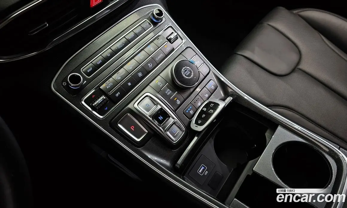 Hyundai Santa Fe 2021 2.5 автомат (гидро), фото 12 Hyundai Santa Fe 2021 2.5 автомат (гидро), фото 12