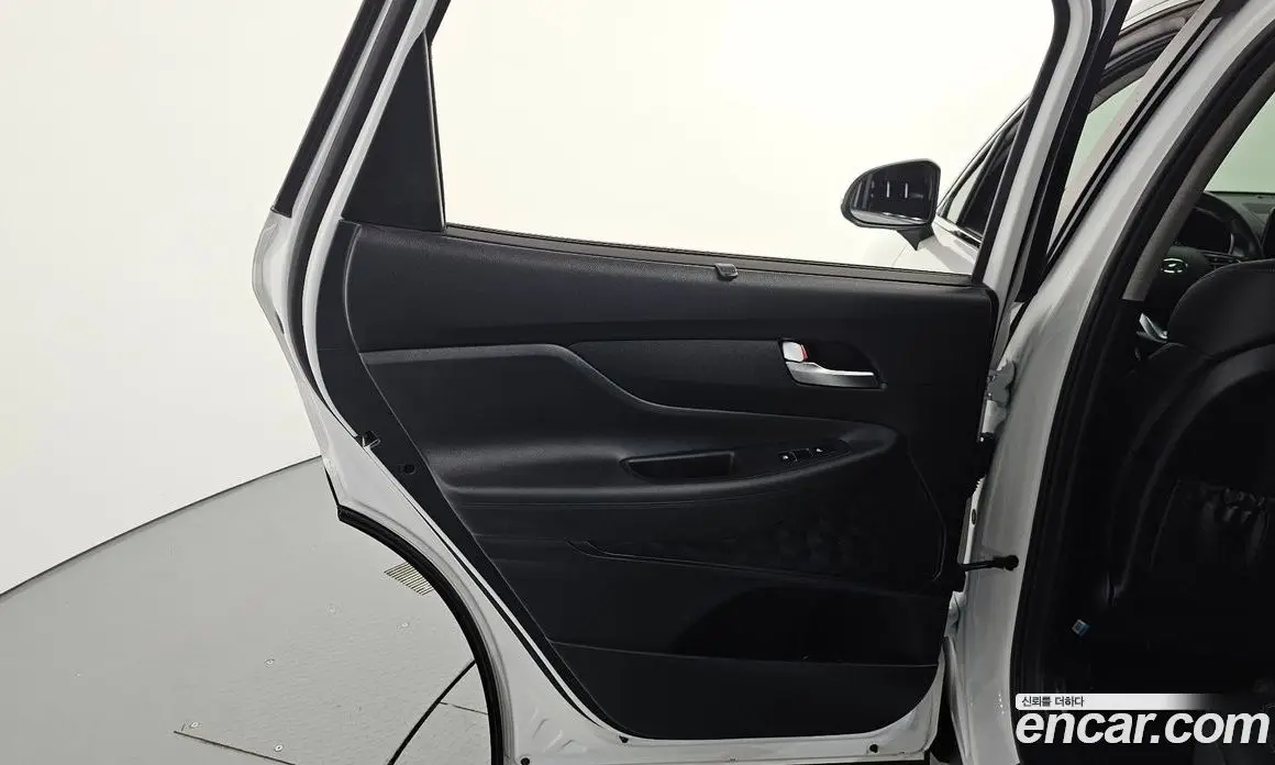 Hyundai Santa Fe 2021 2.5 автомат (гидро), фото 15 Hyundai Santa Fe 2021 2.5 автомат (гидро), фото 15