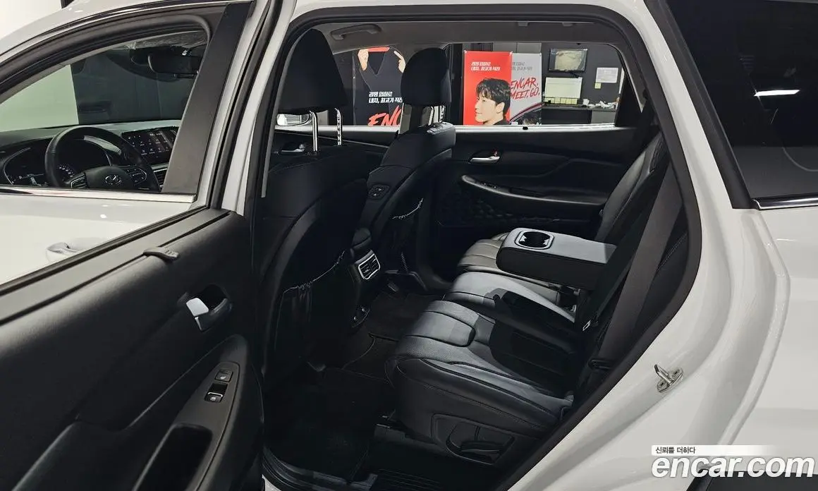 Hyundai Santa Fe 2021 2.5 автомат (гидро), фото 16 Hyundai Santa Fe 2021 2.5 автомат (гидро), фото 16