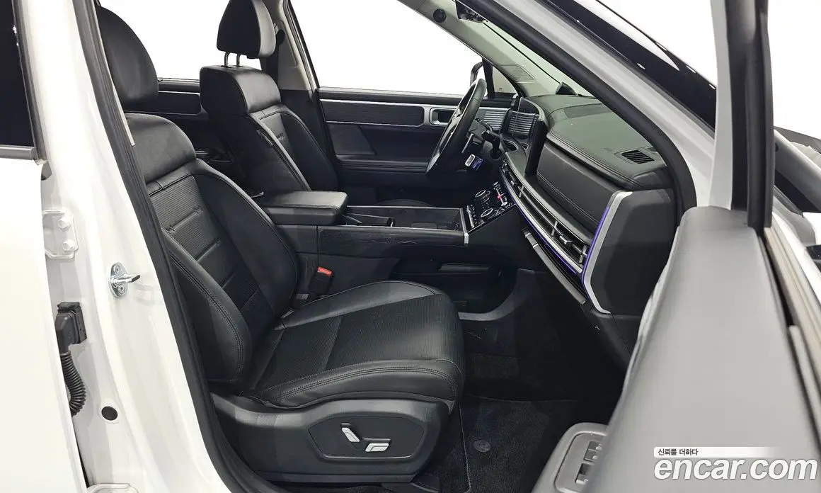 Hyundai Santa Fe 2023 2.5 автомат (гидро), фото 16