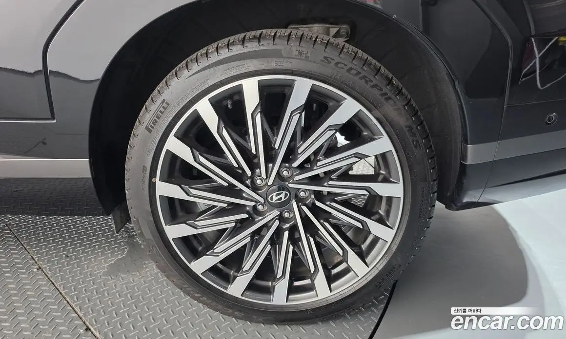 Hyundai Santa Fe 2025 2.5 автомат (гидро), фото 7
