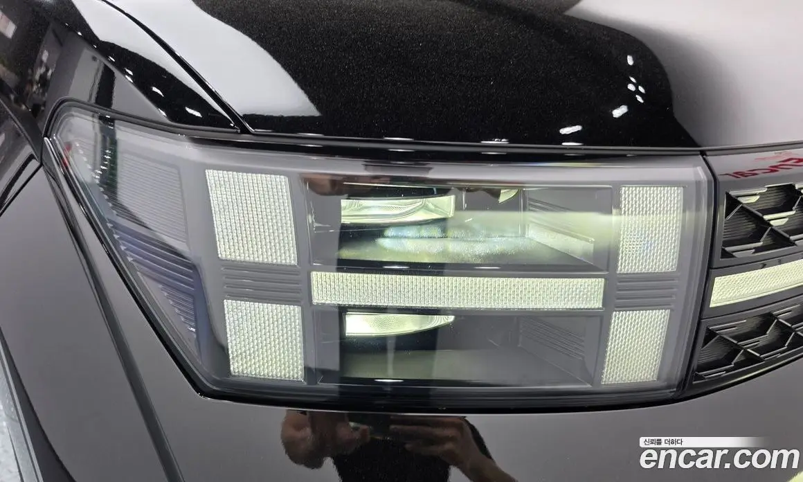 Hyundai Santa Fe 2025 2.5 автомат (гидро), фото 8