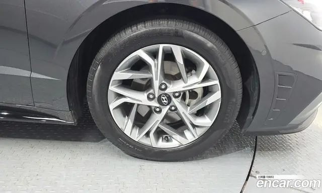 Hyundai Sonata 2020 1.6 автомат (гидро), миниатюра 7 Hyundai Sonata 2020 1.6 автомат (гидро), миниатюра 7