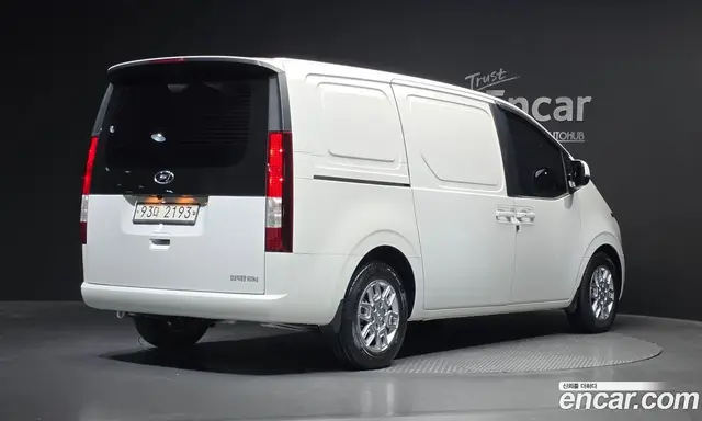 Hyundai Staria, 2021, 15 358 км