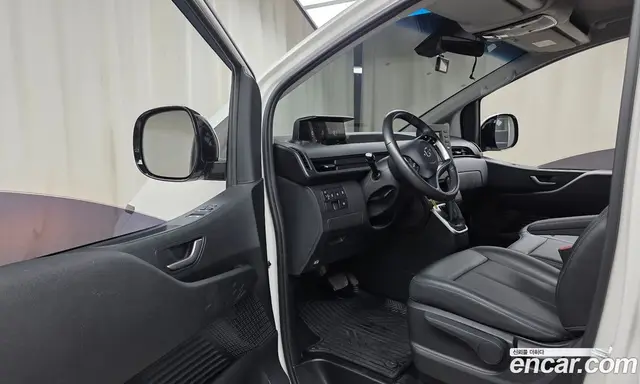 Hyundai Staria 2021 2.2 автомат (гидро), миниатюра 12