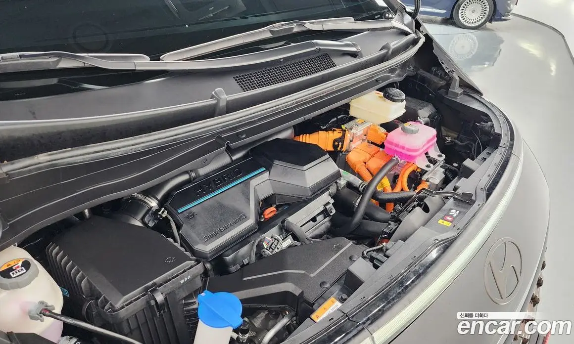 Hyundai Staria 2024 1.6 автомат (гидро), фото 6