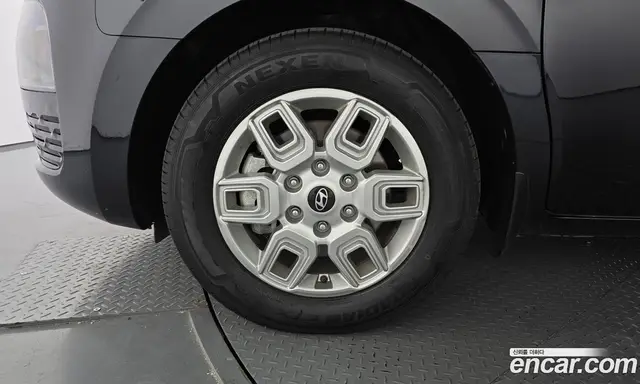 Hyundai Staria 2024 1.6 автомат (гидро), миниатюра 5