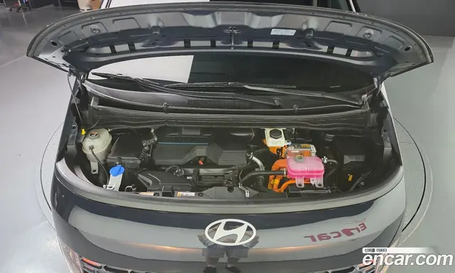 Hyundai Staria 2024 1.6 автомат (гидро), миниатюра 6