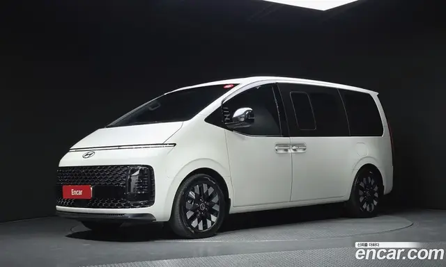 Hyundai Staria, 2024, 22 319 км