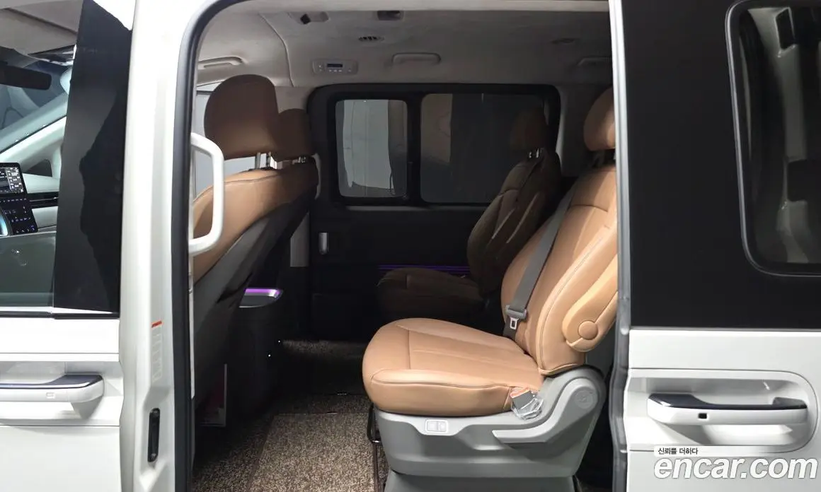 Hyundai Staria 2024 2.2 автомат (гидро), фото 17 Hyundai Staria 2024 2.2 автомат (гидро), фото 17