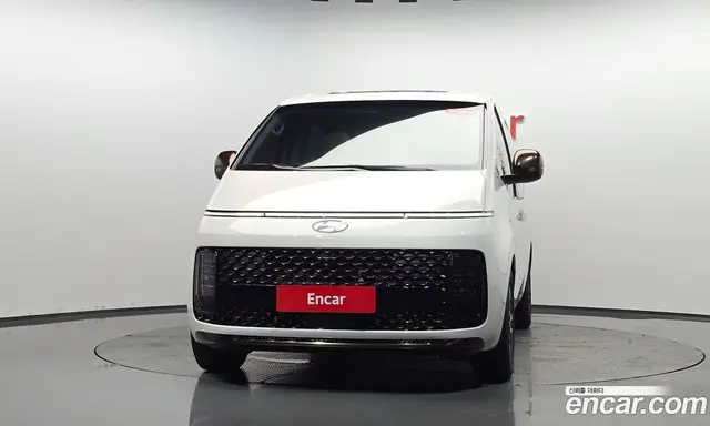 Hyundai Staria 2025 2.2 автомат (гидро), миниатюра 2