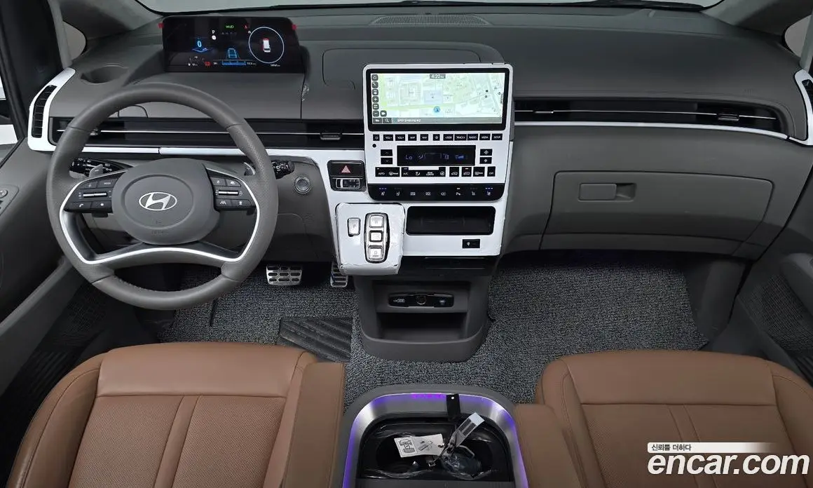 Hyundai Staria 2025 2.2 автомат (гидро), фото 9