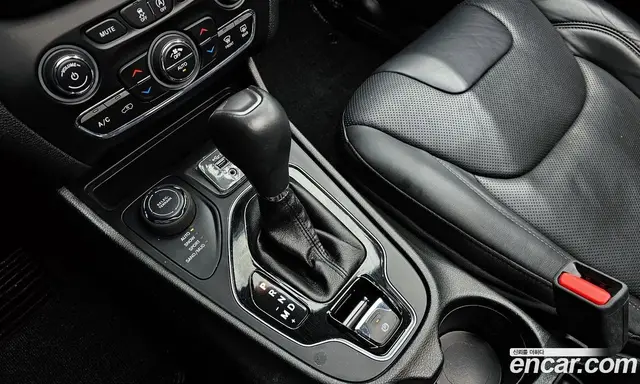 Jeep Cherokee 2020 2.4 автомат (гидро), миниатюра 12
