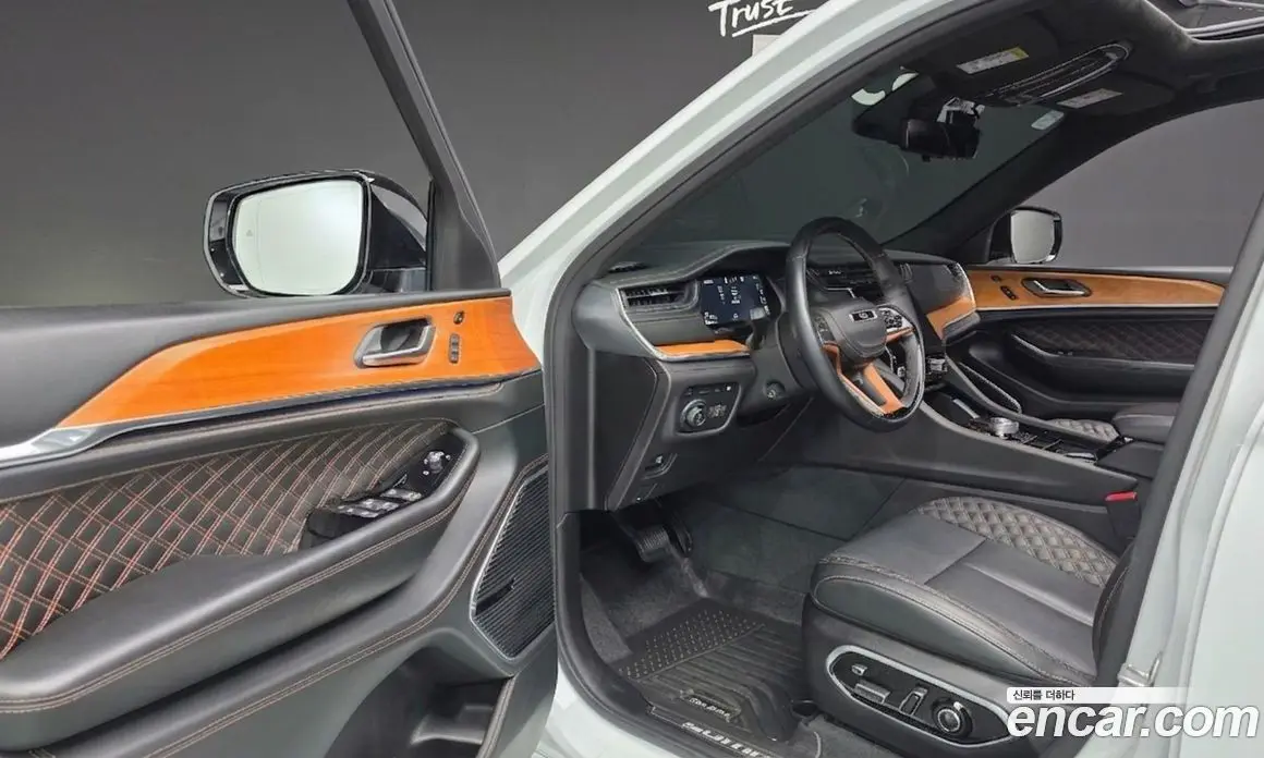 Jeep Cherokee 2023 2.0 автомат (гидро), фото 13 Jeep Cherokee 2023 2.0 автомат (гидро), фото 13