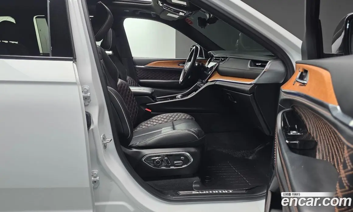 Jeep Cherokee 2023 2.0 автомат (гидро), фото 17 Jeep Cherokee 2023 2.0 автомат (гидро), фото 17