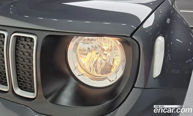 Jeep Renegade 2022 1.3 автомат (гидро), миниатюра 8 Jeep Renegade 2022 1.3 автомат (гидро), миниатюра 8