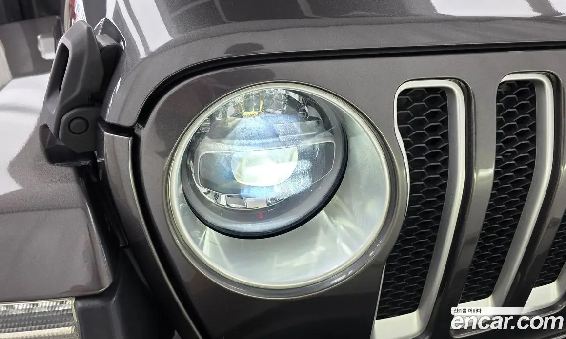 Jeep Wrangler 2019 2.0 автомат (гидро), фото 8