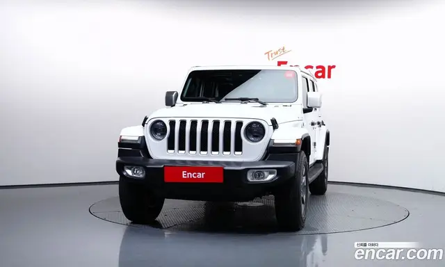 Jeep Wrangler 2023 2.0 автомат (гидро), миниатюра 3