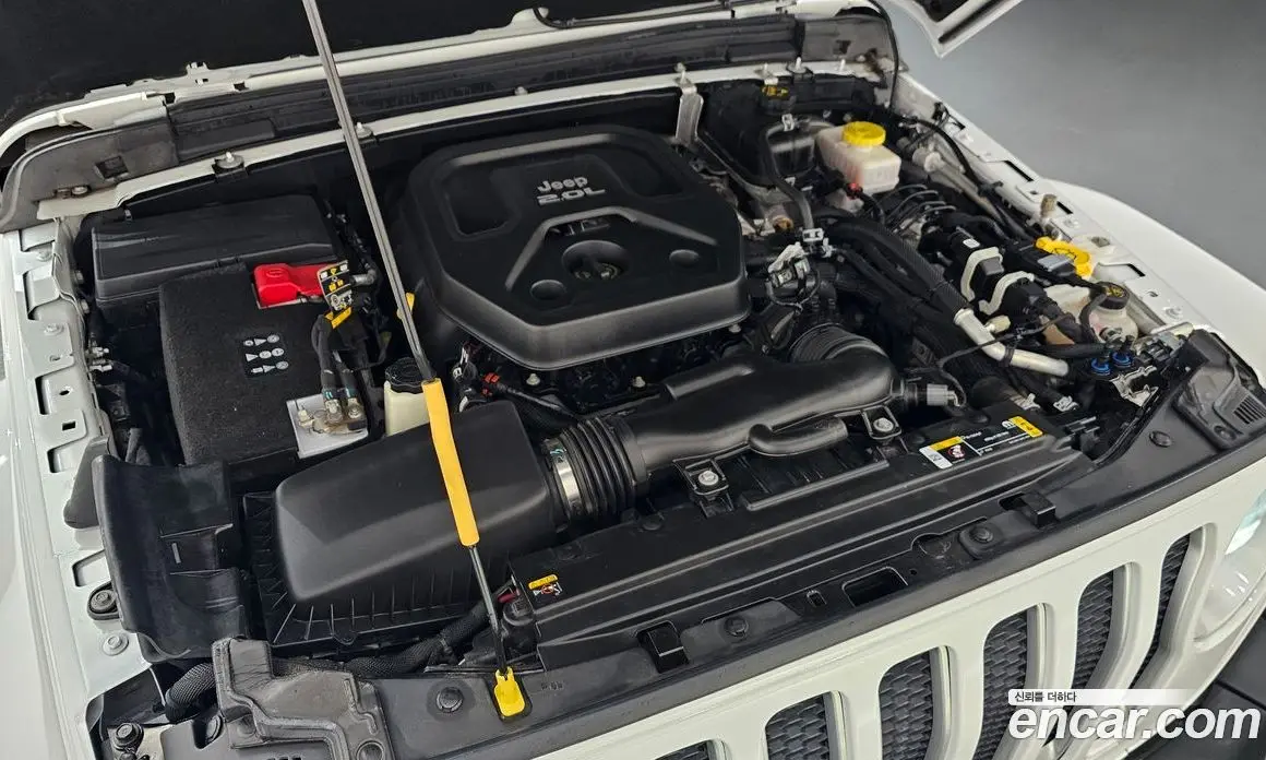 Jeep Wrangler 2023 2.0 автомат (гидро), фото 6