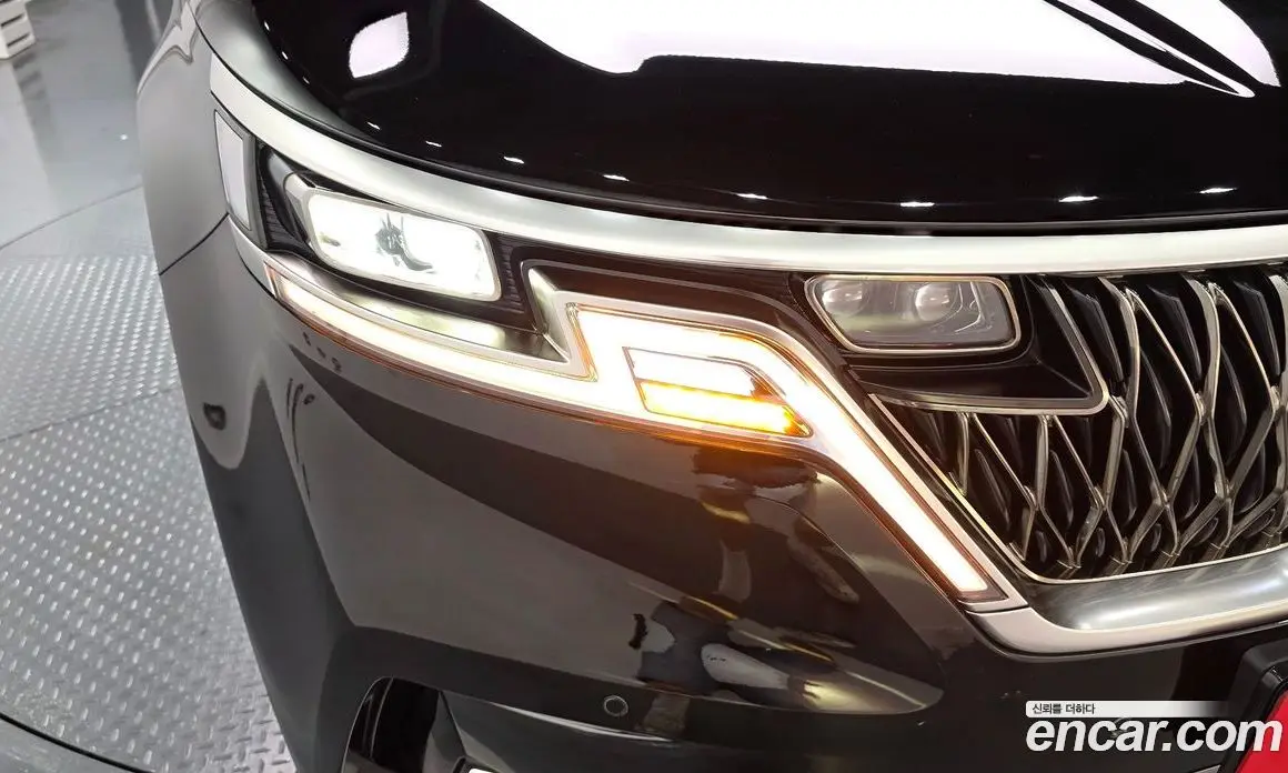 Kia Carnival 2022 2.2 автомат (гидро), фото 8