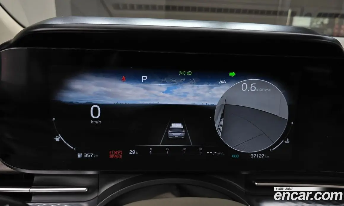 Kia Carnival 2022 3.5 автомат (гидро), фото 11 Kia Carnival 2022 3.5 автомат (гидро), фото 11