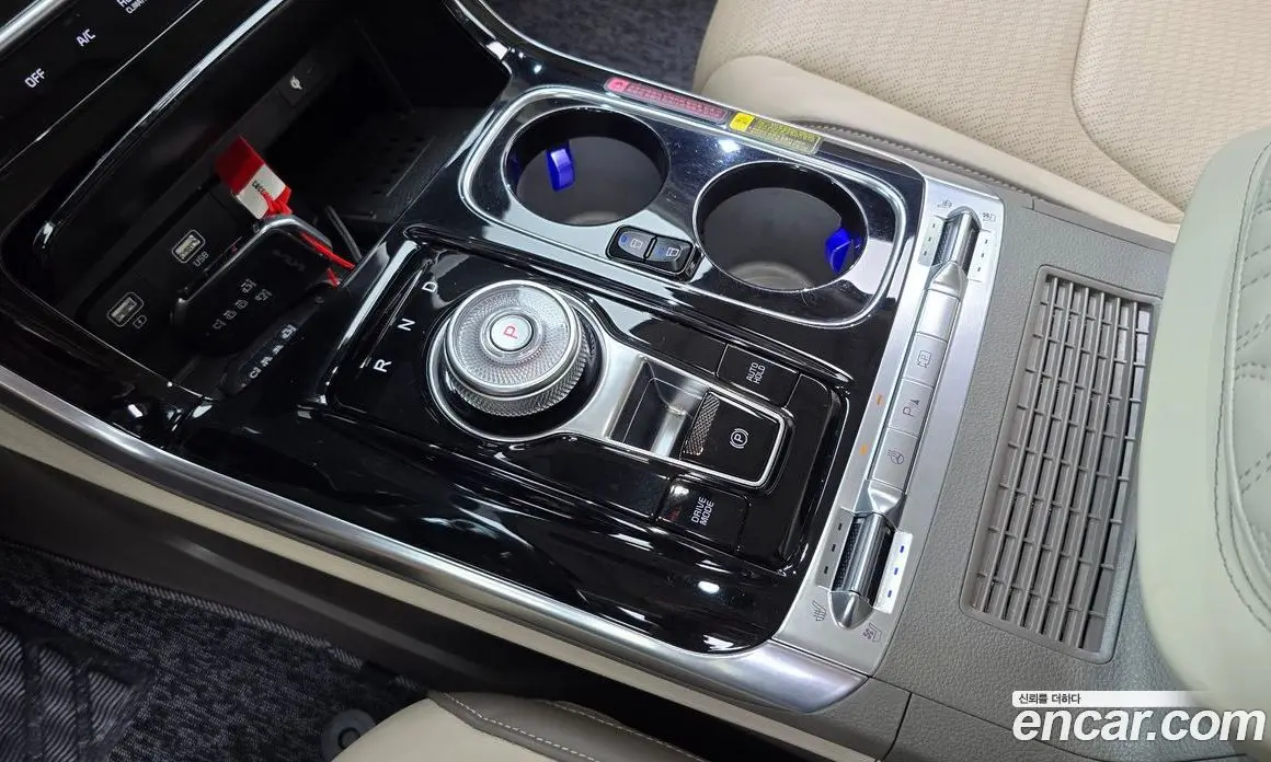 Kia Carnival 2022 3.5 автомат (гидро), фото 12 Kia Carnival 2022 3.5 автомат (гидро), фото 12