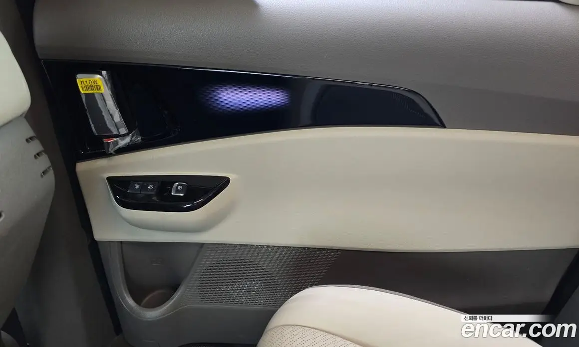 Kia Carnival 2022 3.5 автомат (гидро), фото 15 Kia Carnival 2022 3.5 автомат (гидро), фото 15