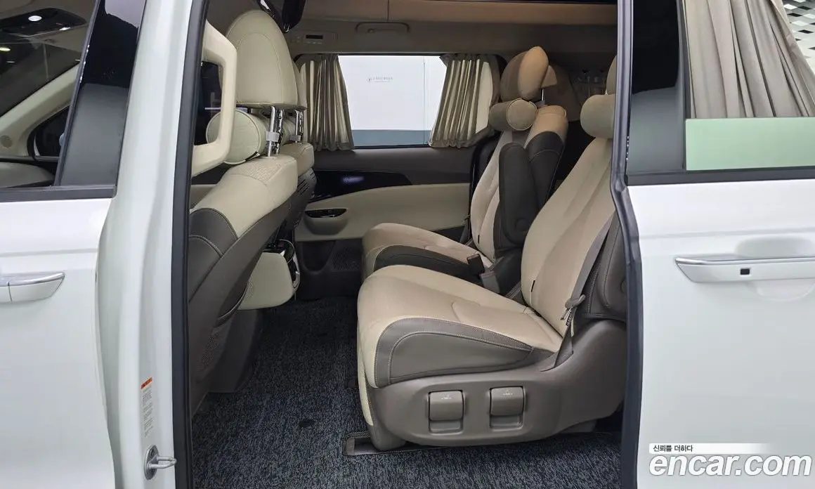 Kia Carnival 2022 3.5 автомат (гидро), фото 18 Kia Carnival 2022 3.5 автомат (гидро), фото 18