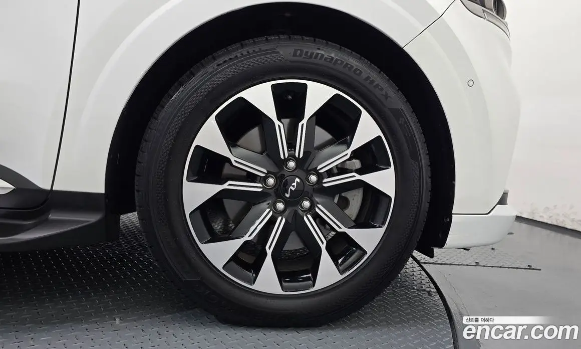 Kia Carnival 2022 3.5 автомат (гидро), фото 7 Kia Carnival 2022 3.5 автомат (гидро), фото 7
