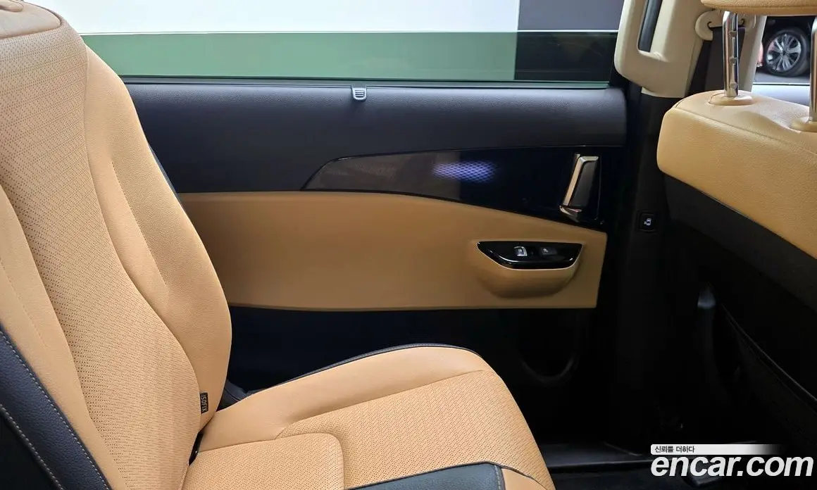 Kia Carnival 2023 2.2 автомат (гидро), фото 15 Kia Carnival 2023 2.2 автомат (гидро), фото 15