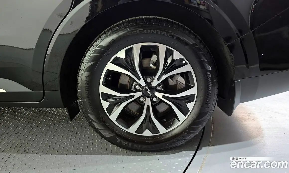 Kia Carnival 2023 2.2 автомат (гидро), фото 7 Kia Carnival 2023 2.2 автомат (гидро), фото 7
